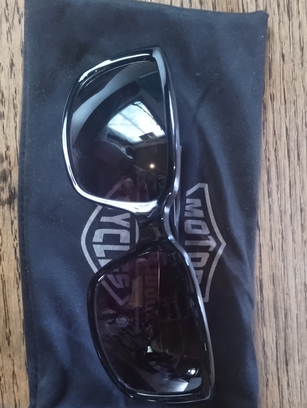 Harley-Davidson Black Oversized Polarized Sunglasses